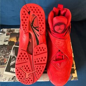 Brand New Never Worn Nike Air Jordan 8 Retro VDay Special Release women’s size 9